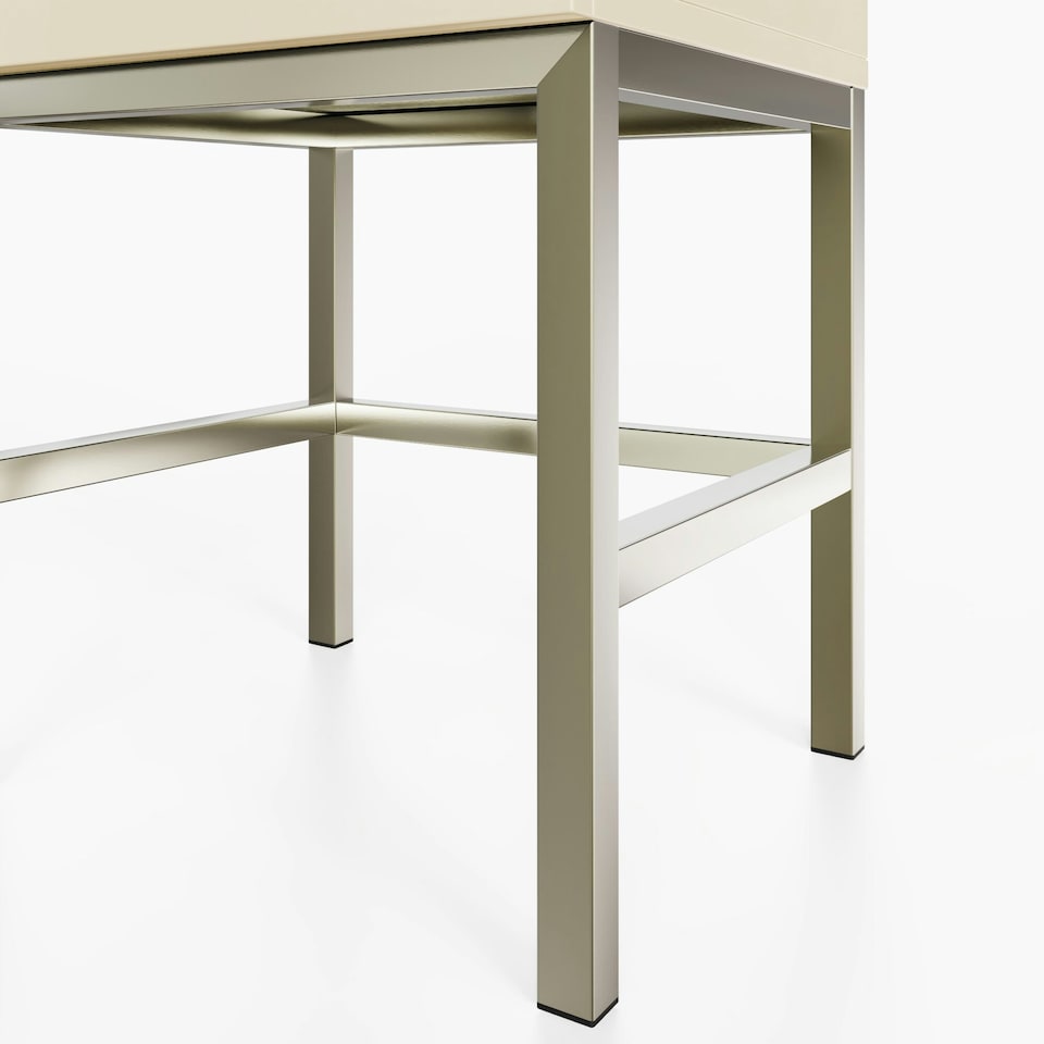 image 1 of Frank Olsen Lyra Lamp/side table White | Alabaster white