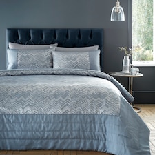 Antibes Chevron Waves Blue Quilted Throwover Bed Throw Blanket 200 x 230cm | Blue