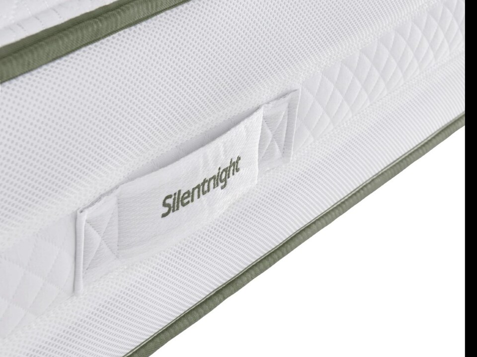 image 1 of Silentnight Airmesh 1600 Comfort Mattress King | White | King
