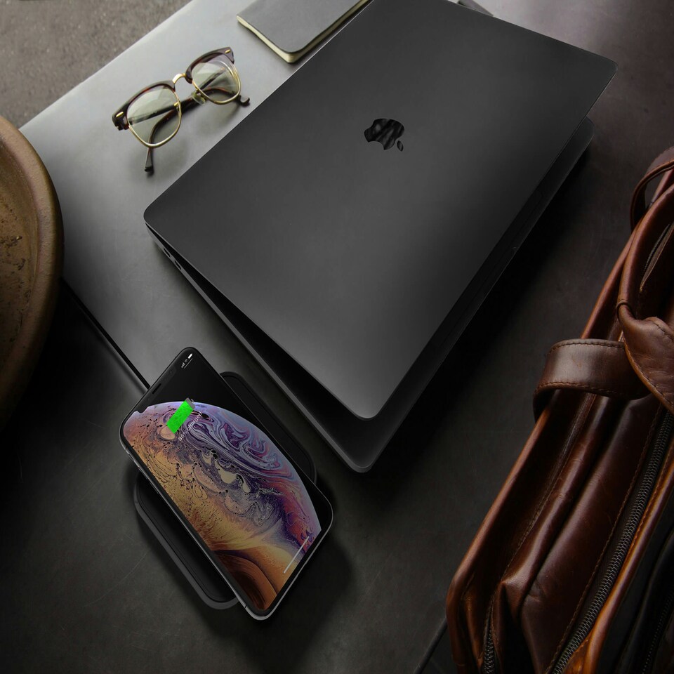 image 1 of Zens Single Wireless Charger (incl. Wall Charger) - black
