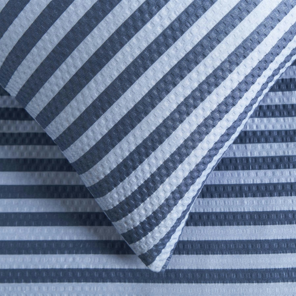 image 1 of OHS Stripe Embossed Soft Cosy Plush Plump Duvet Cover and Pillowcase Bedding Set Blue | Navy | King