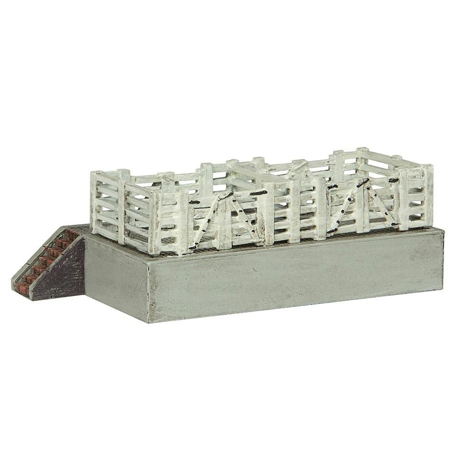 Graham Farish Scenecraft Highley Station Cattle Dock (Pre-Built)