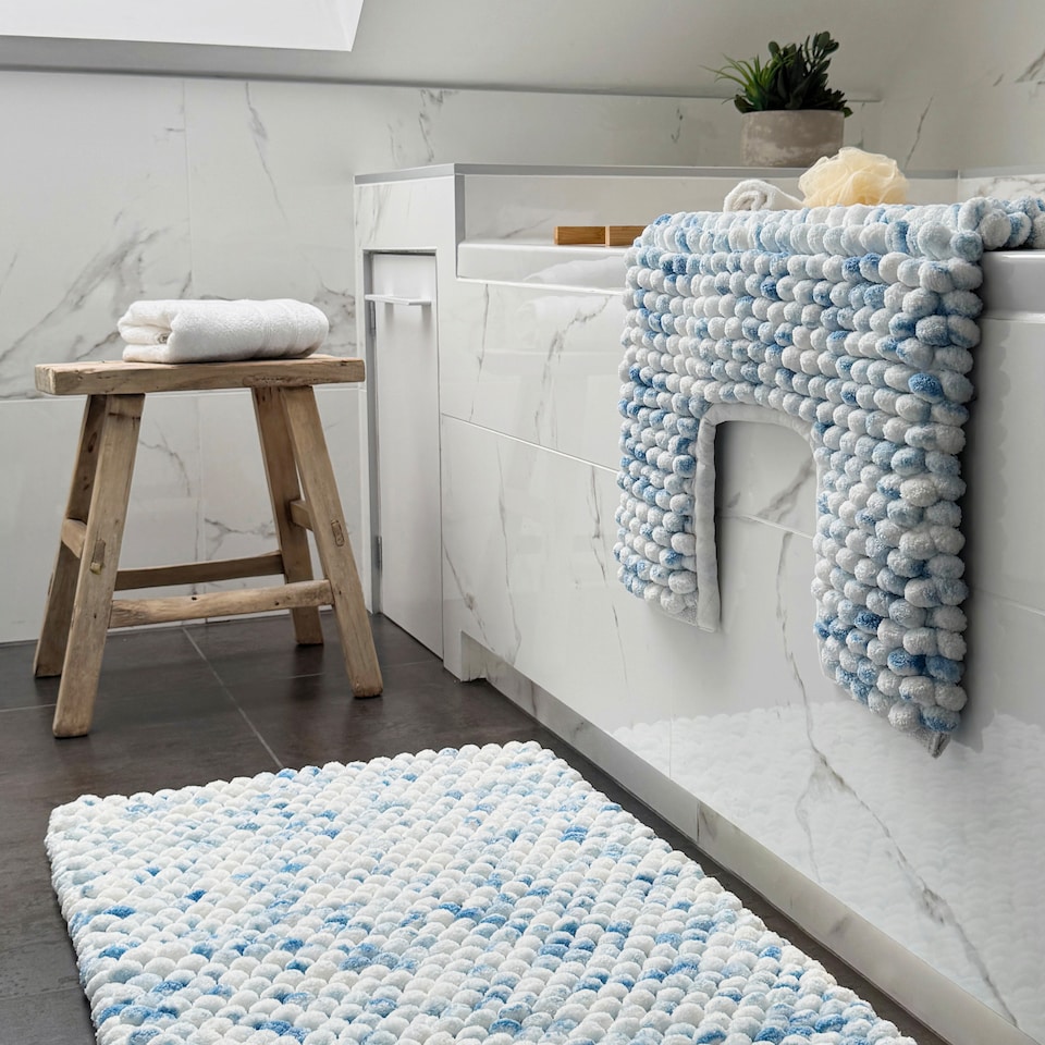 image 1 of Marl Chunky Bobble Toilet Pedestal Mat 50 x 50cm - Non Slip Marble Effect Bathroom Rug | Blue | Blue | 50 x 50cm (20 x 20") | 1