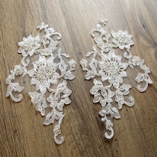 Ivory Zara Appliques for Dressmaking - per pack