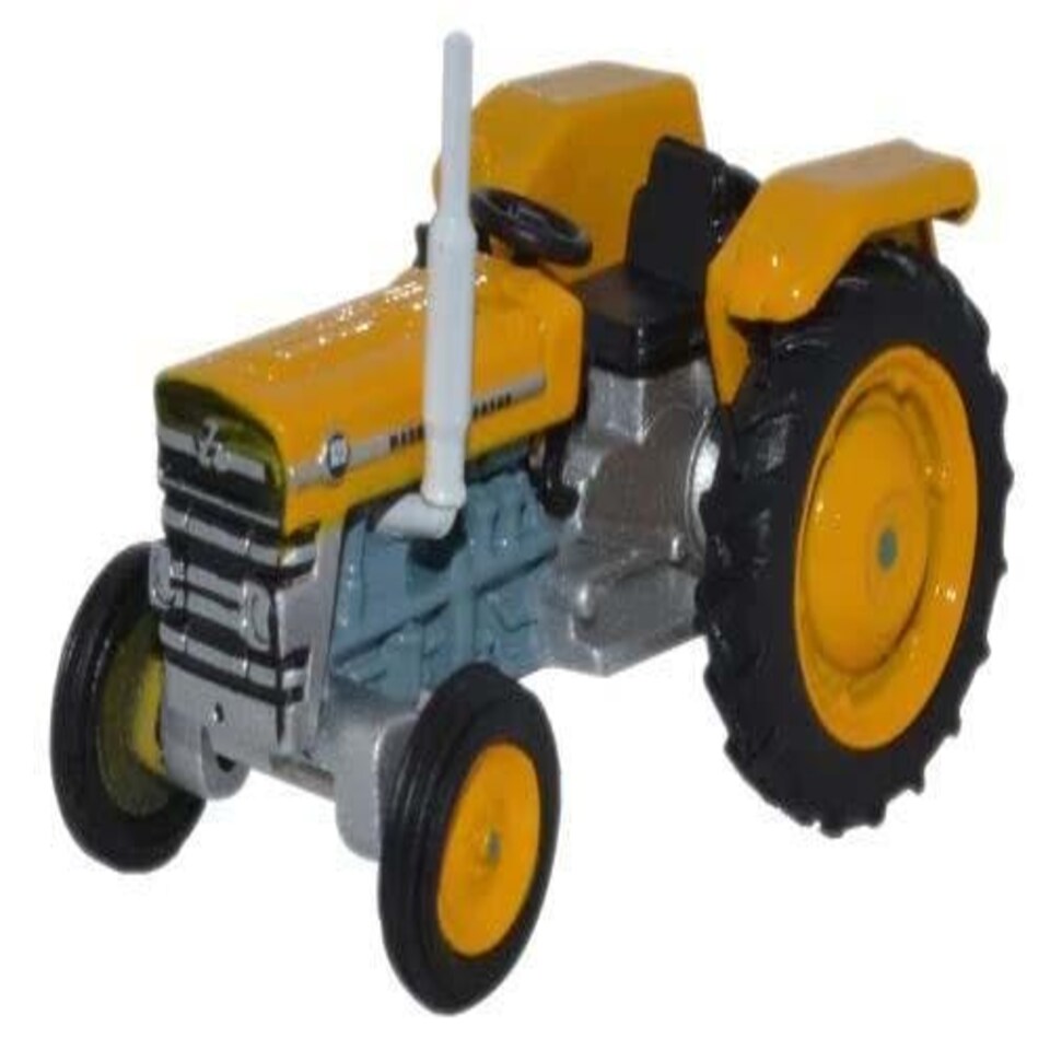 Oxford Diecast Massey Ferguson 135 Open Yellow