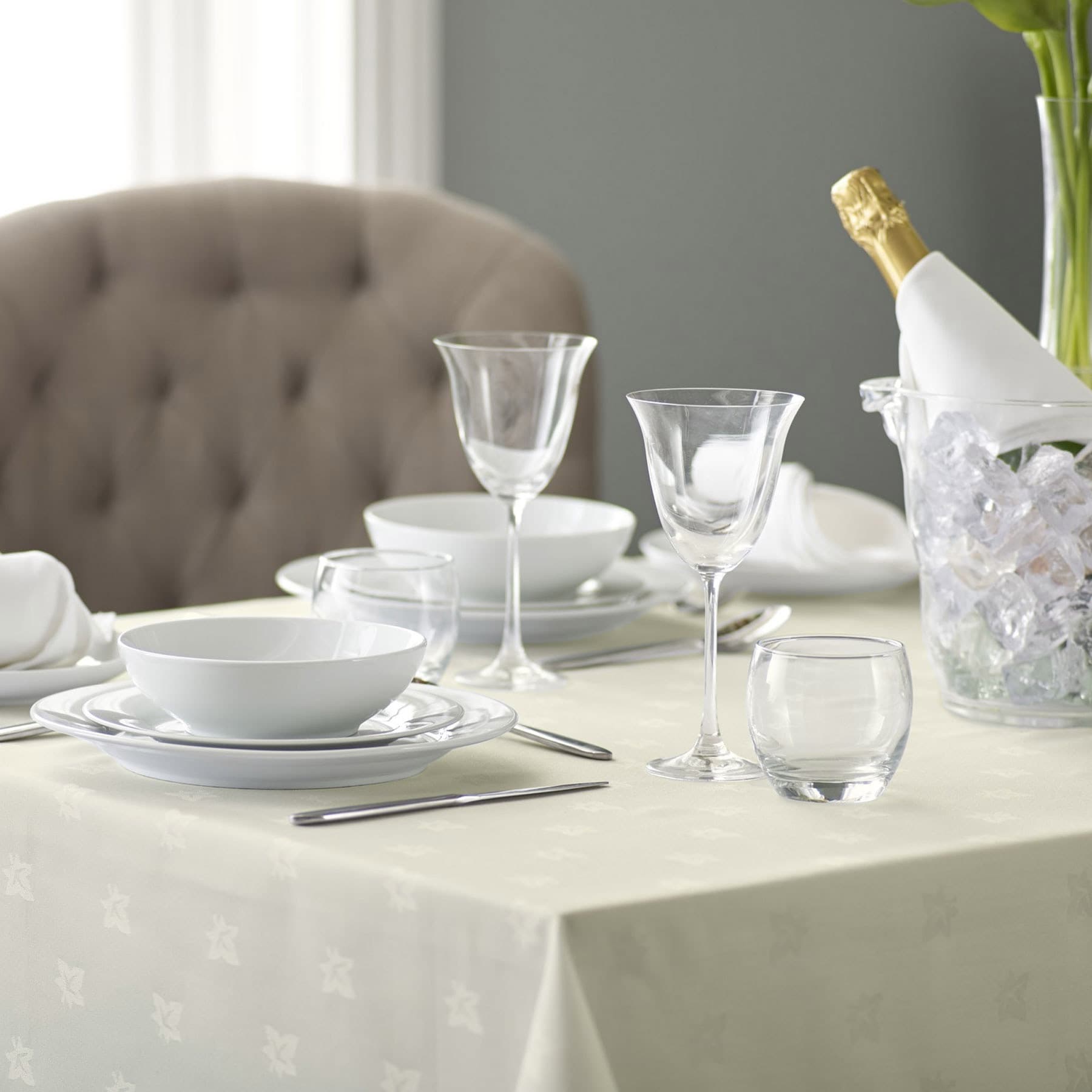 Vision Polyester Ivy Leaf Circular Tablecloth in Ivory | Size: 173 cm