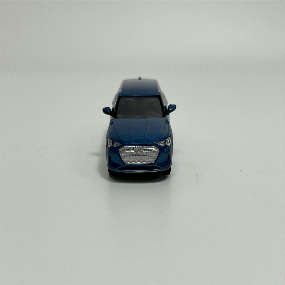 image 1 of Audi e tron 2020 Blue Metallic 1:87 Minichamps 870018220
