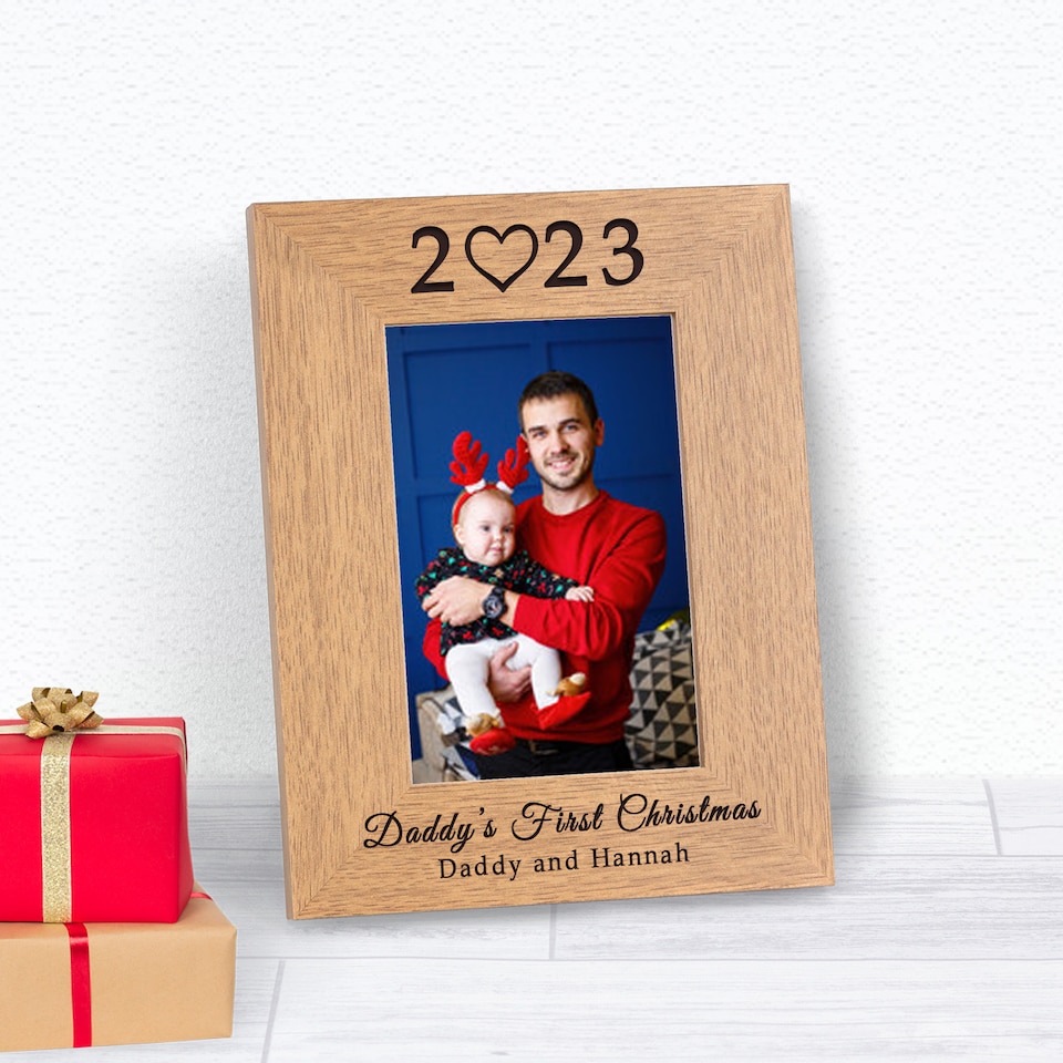 image 1 of Personalised Daddy's First Christmas Wood Picture Frame 6 x 4 Dad