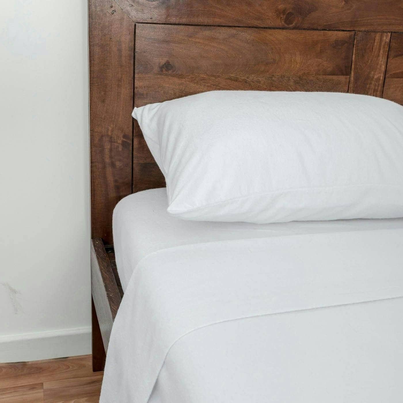 Homescapes White Luxury Brushed Cotton Flannelette Flat Sheet, King | White