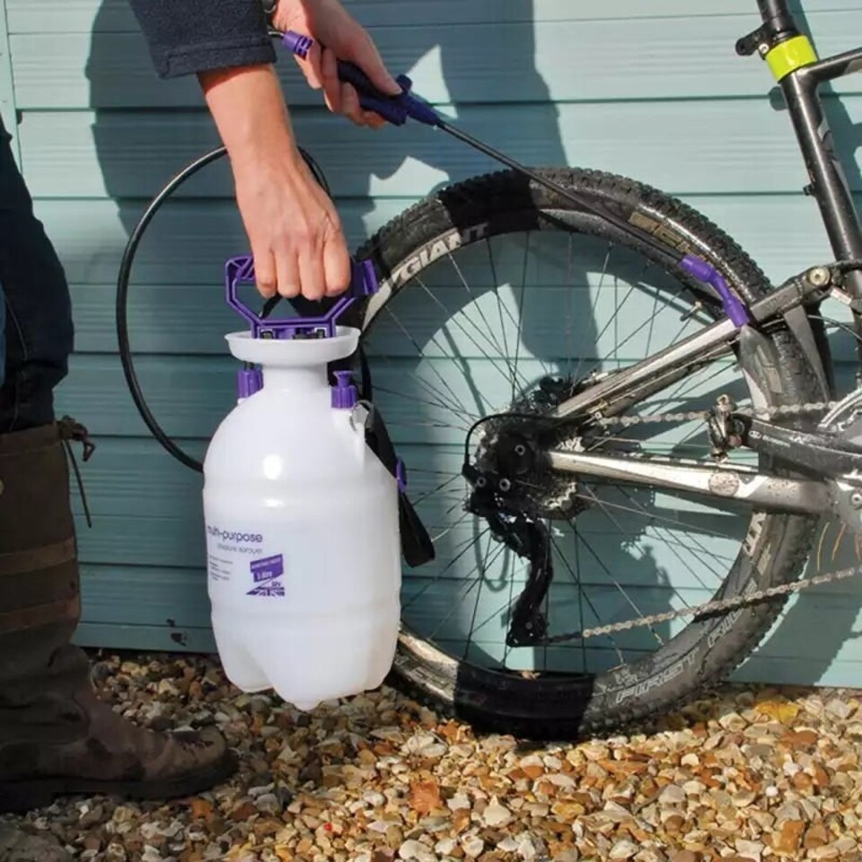 image 1 of Defenders® Multi-Purpose Pressure Sprayer 8L