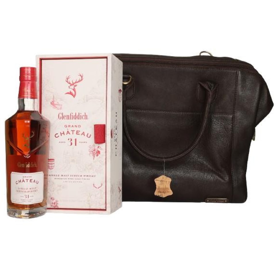 image 1 of Glenfiddich - Grand Chateau Speyside Single Malt Scotch 31 year old Whisky | Multi | Glenfiddich - Grand Chateau Speyside Single Malt Scotch - 31 year old Whisky 70cl 47.6% ABV | 1