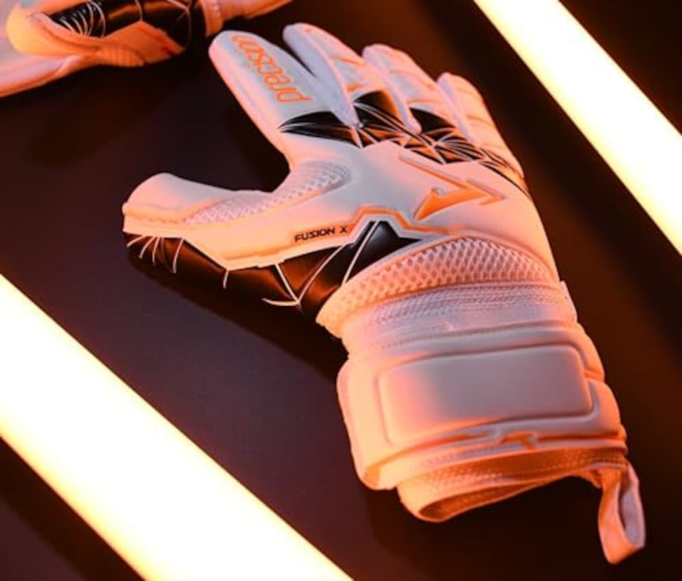 image 1 of Precision Training Fusion X Negative Replica Football Kid'sgoalkeeper Gloves, White, 5