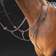 Shires Salisbury Three Point Breastplate Brown | Colour: Australian Nut
Size: Full