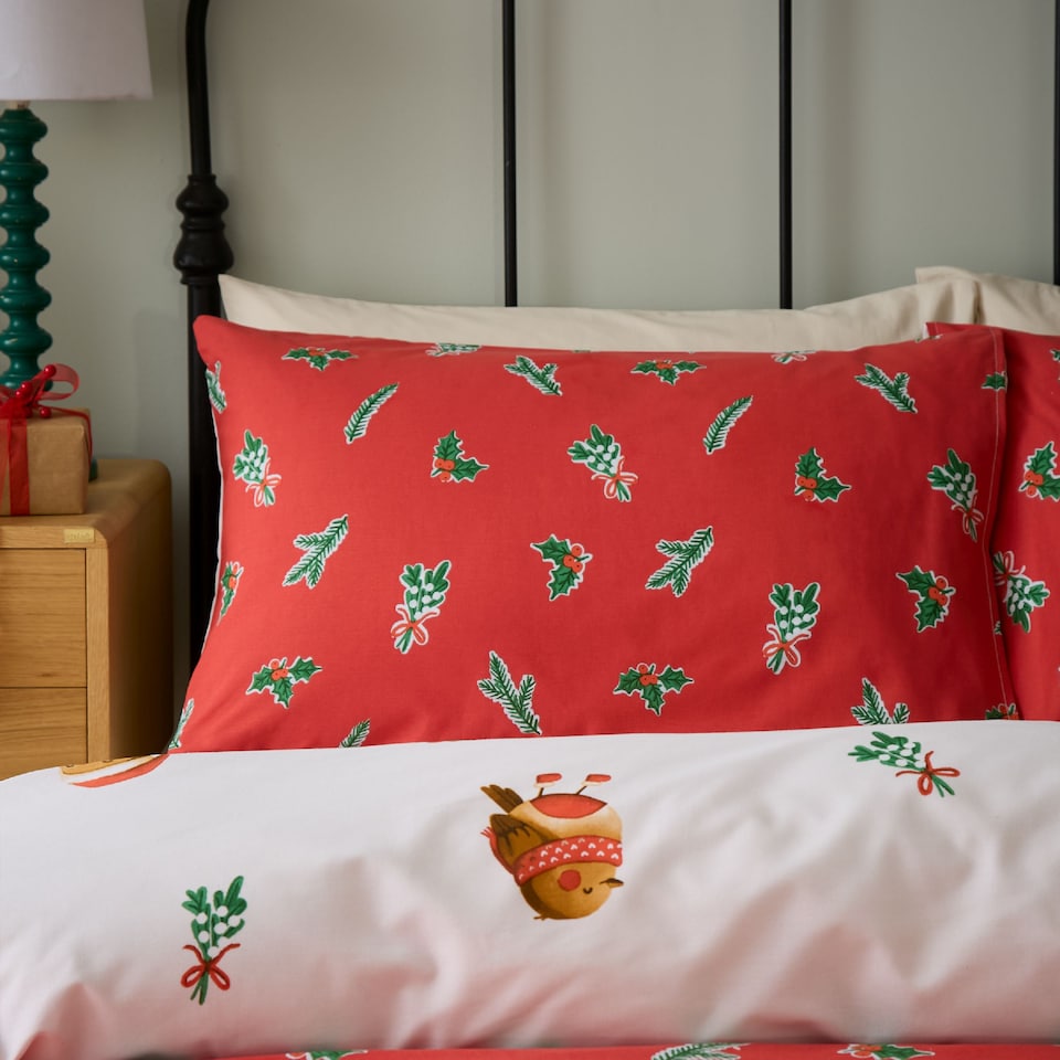 image 1 of Catherine Lansfield Christmas Robins Reversible Duvet Cover Set
