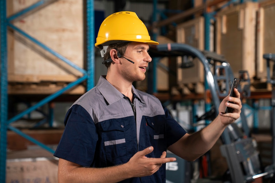 image 1 of SHOKZ OPENCOMM2 HEADSET - NO USB DONGLE