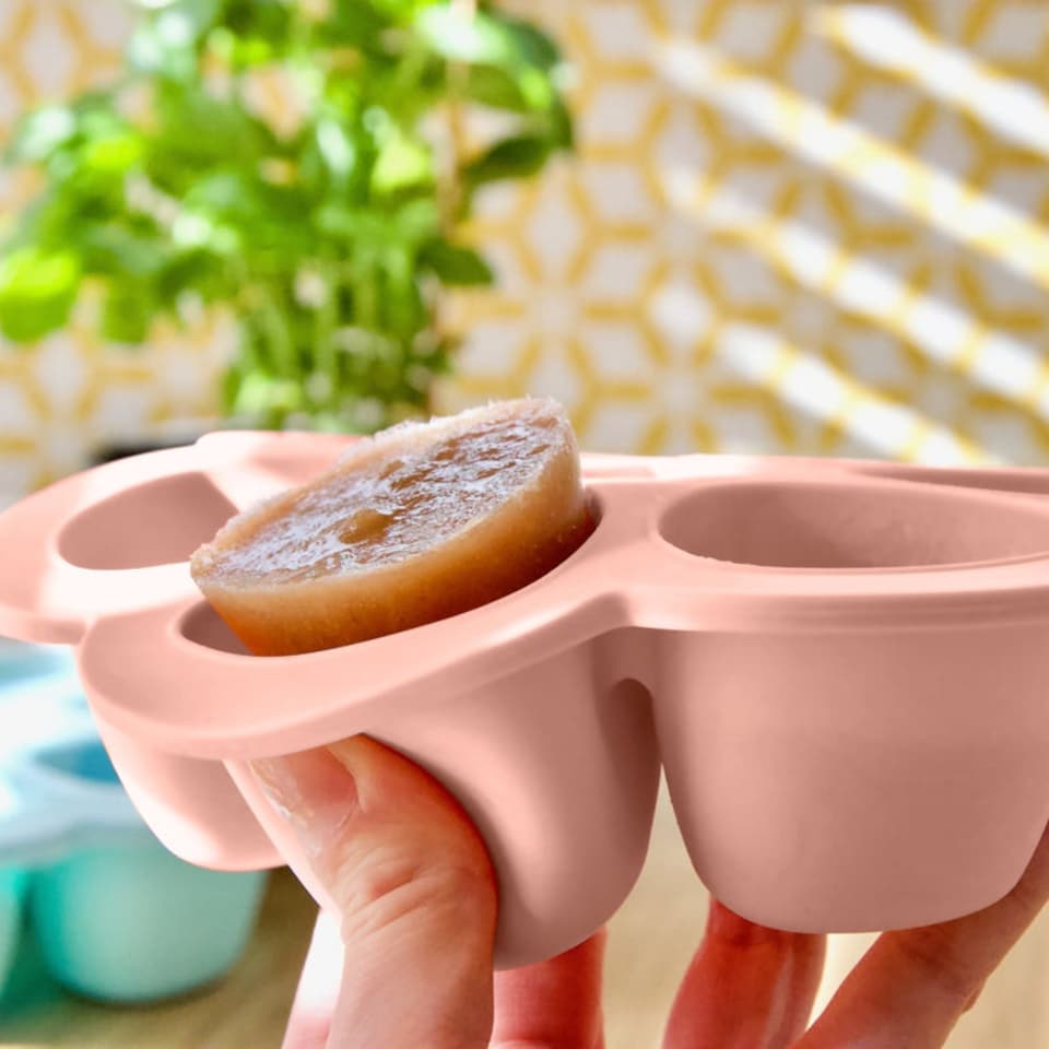 image 1 of Béaba Silicone 6 Weaning Portions Storage Tray 90ml Pink