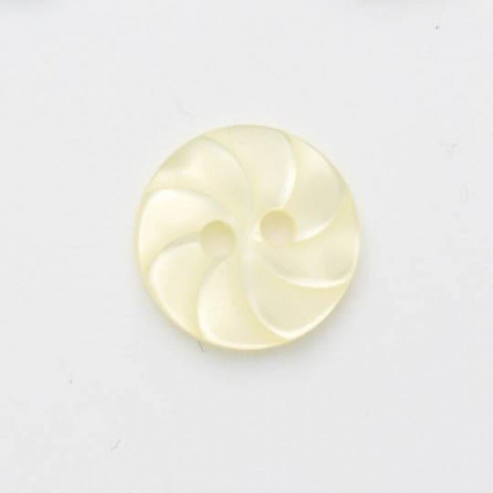 Minerva Lemon Round Orange Slice Plastic Buttons for Dressmaking - 15mm - per value pack of 100