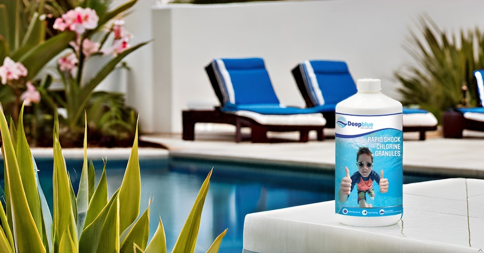 image 1 of 2Kg Deep Blue Pro Rapid Shock Chlorine Granules quick acting for hot tubs, spas and swimming pools