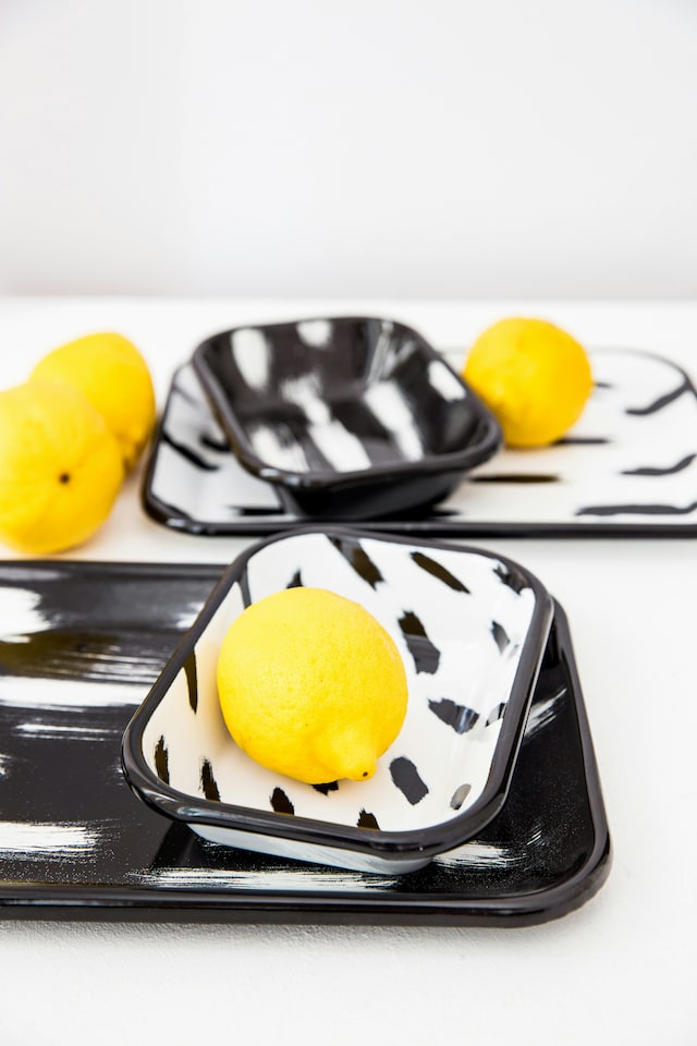 image 1 of Stripe Collection Enamel Rectangular Serving And Roasting Dish - 26 cm (W) x 18 cm (D) x 4 cm (H)
