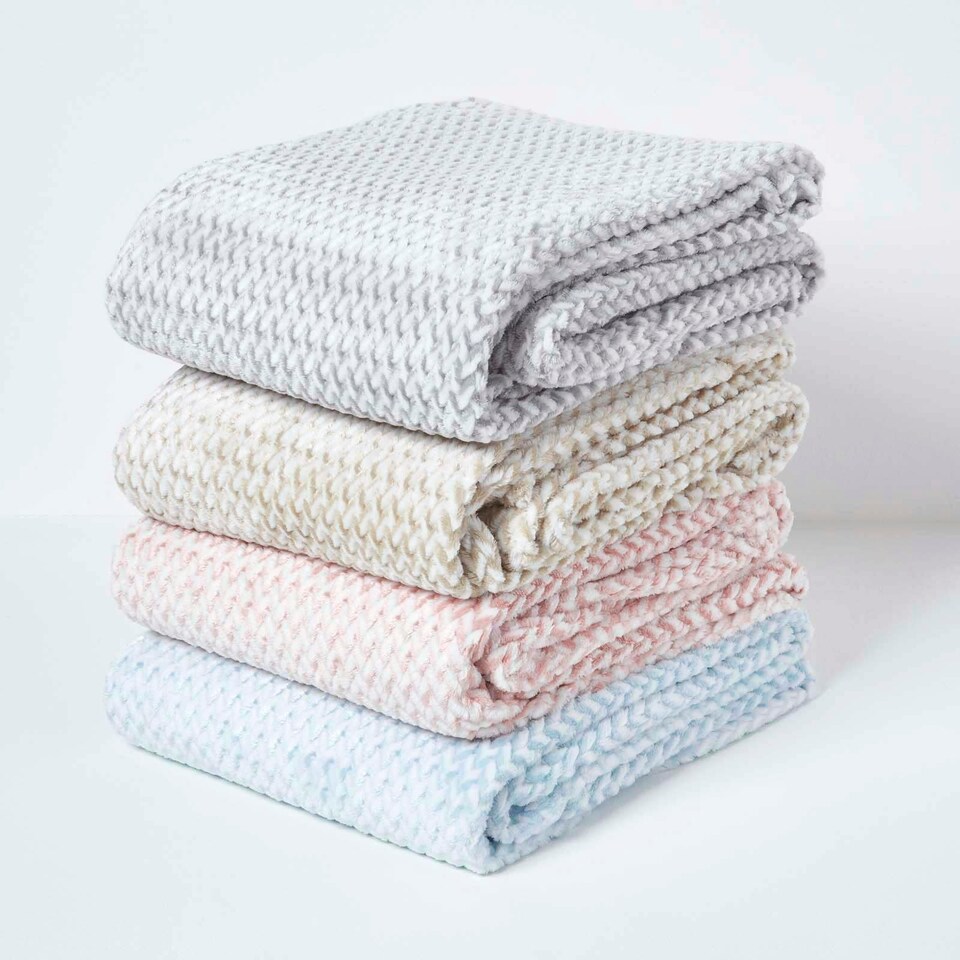 image 1 of Homescapes Pastel Pink Mora Faux Fur Velvet Throw -  200 x 230 cm Pink