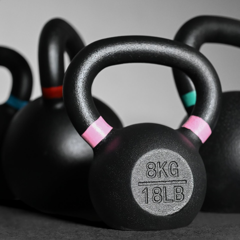 image 1 of GYM SETS Cast Iron Kettlebells- (4kg-6kg-8kg-12kg-16kg Kettlebell Set)