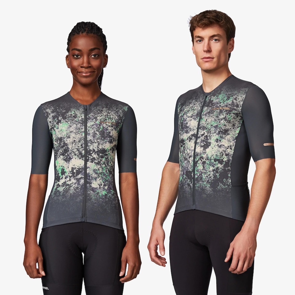 image 1 of Decathlon Unisex short-sleeved road cycling jersey for long distance, EDR ULTRA
