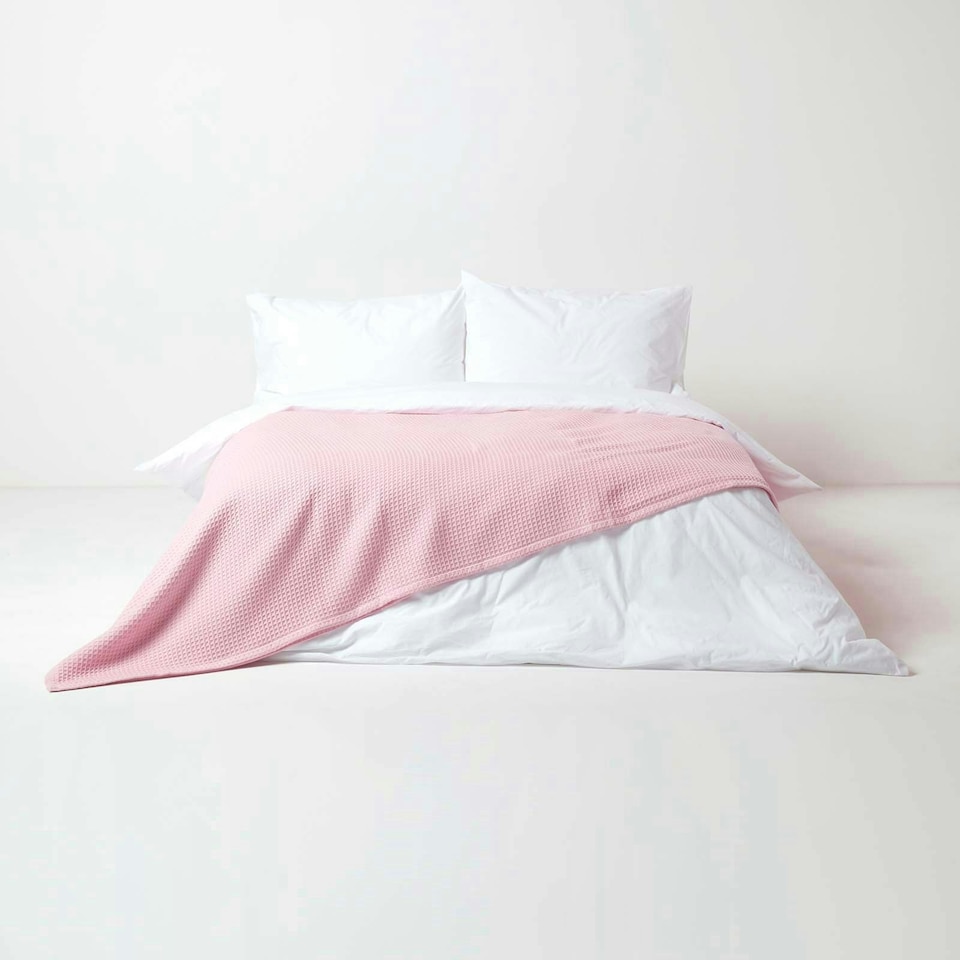 image 1 of Homescapes Organic Cotton Waffle Blanket/ Throw Pink - 178 x 228 cm | Pink