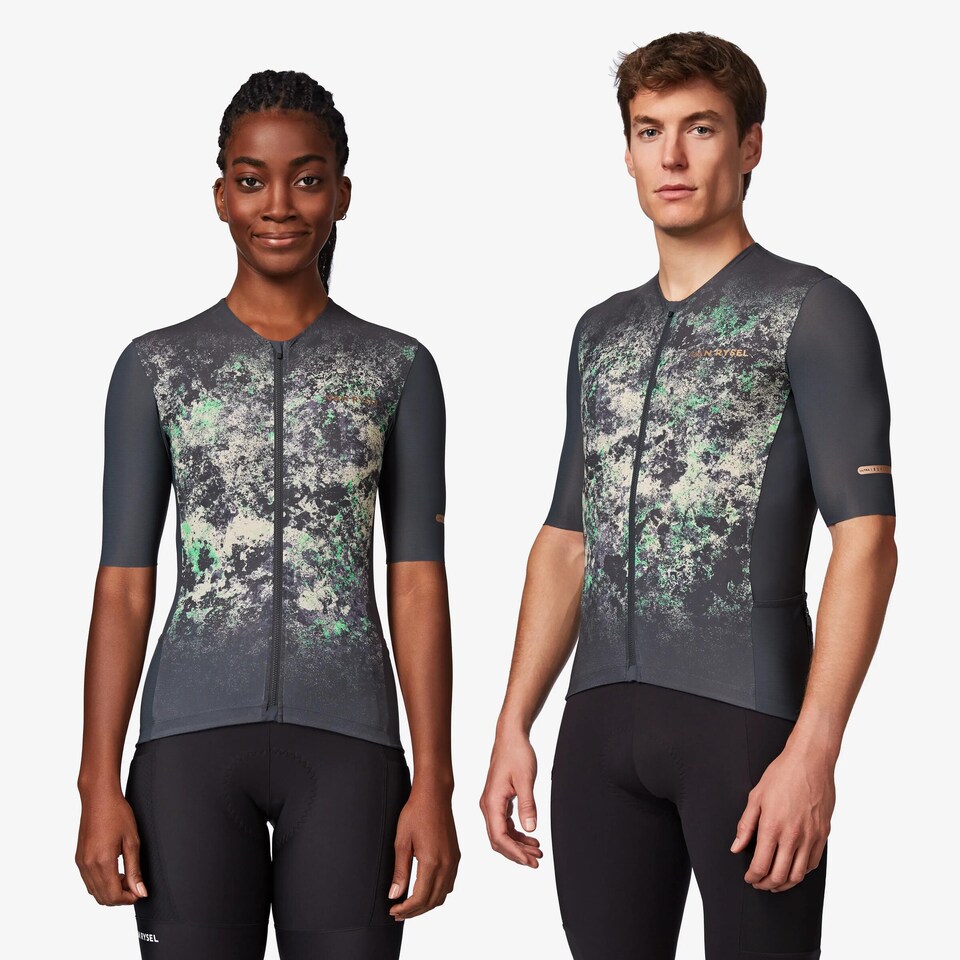 image 1 of Decathlon Unisex short-sleeved road cycling jersey for long distance, EDR ULTRA