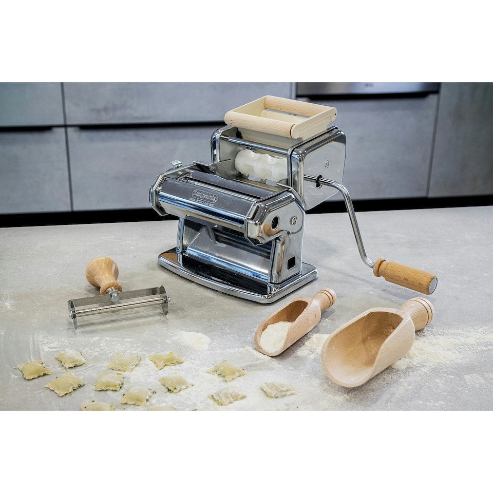 image 1 of Imperia Italian Pasta Making Machine Gift Set