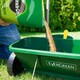 image 6 of Miracle-Gro® Fast Green Lawn Food 400m2