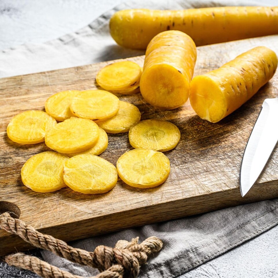 image 1 of Carrot Yellow Moon F1 Seeds - Sweet Hardy Bolting Resistant Easy Grow - 180 Seeds