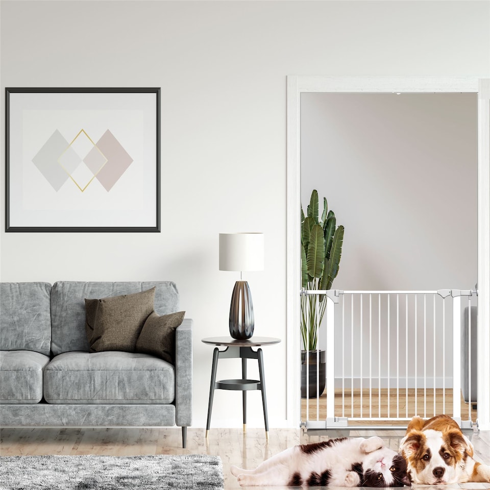 image 1 of Bettacare SafeStep Dog Gate, White, 124cm - 131cm, Extra Low Walkthough, 81cm Extra Wide Doorway, Extra Wide Pet Gate | White