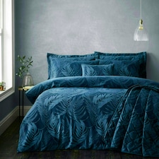 Portfolio Home Woburn Botanical Leaf Bedding Duvet Cover Set Blue | Super King