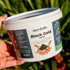 Marshalls Garden Bio-Gro Black Gold seaweed foliar feed 400g | Brown | Tub | 1