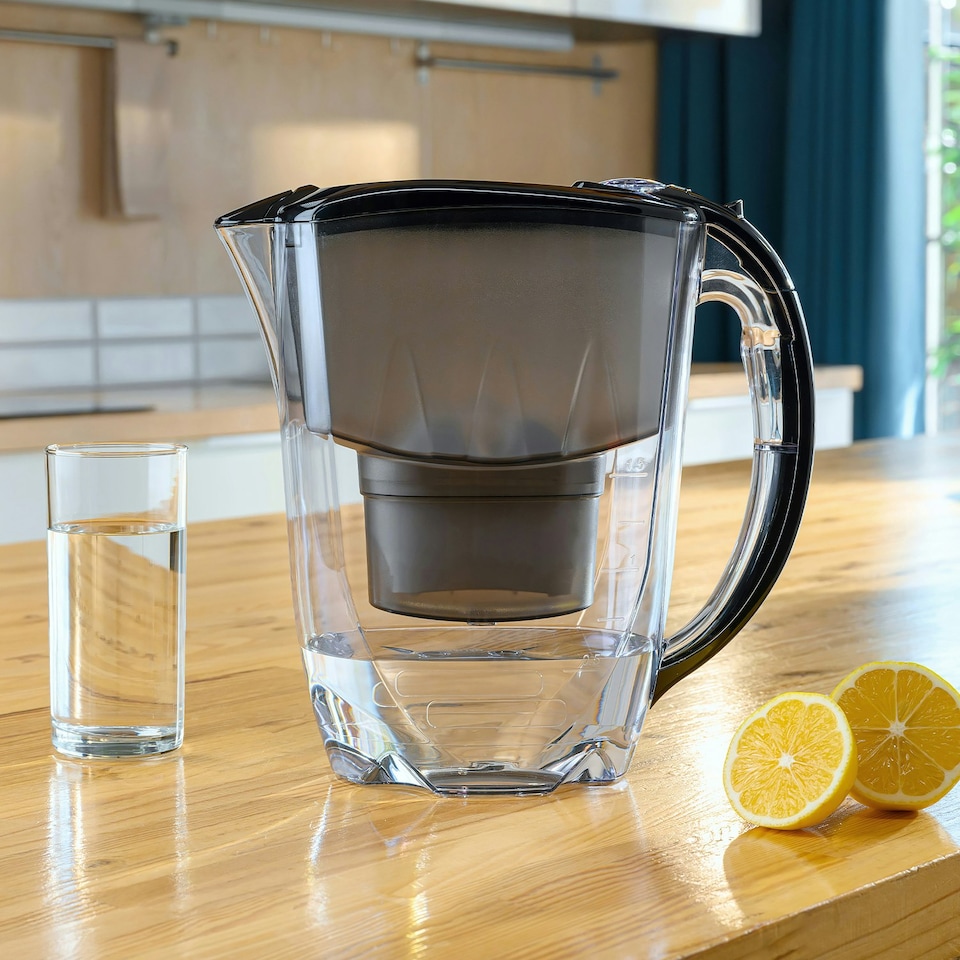 image 1 of AQUAPHOR 2.8 Litre Amethyst Water Filter Jug in Black with 1 x Maxfor+ filter