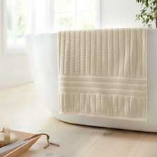 Bianca Hotel Cotton Bath Towel | Cream | Natural | Bath towel