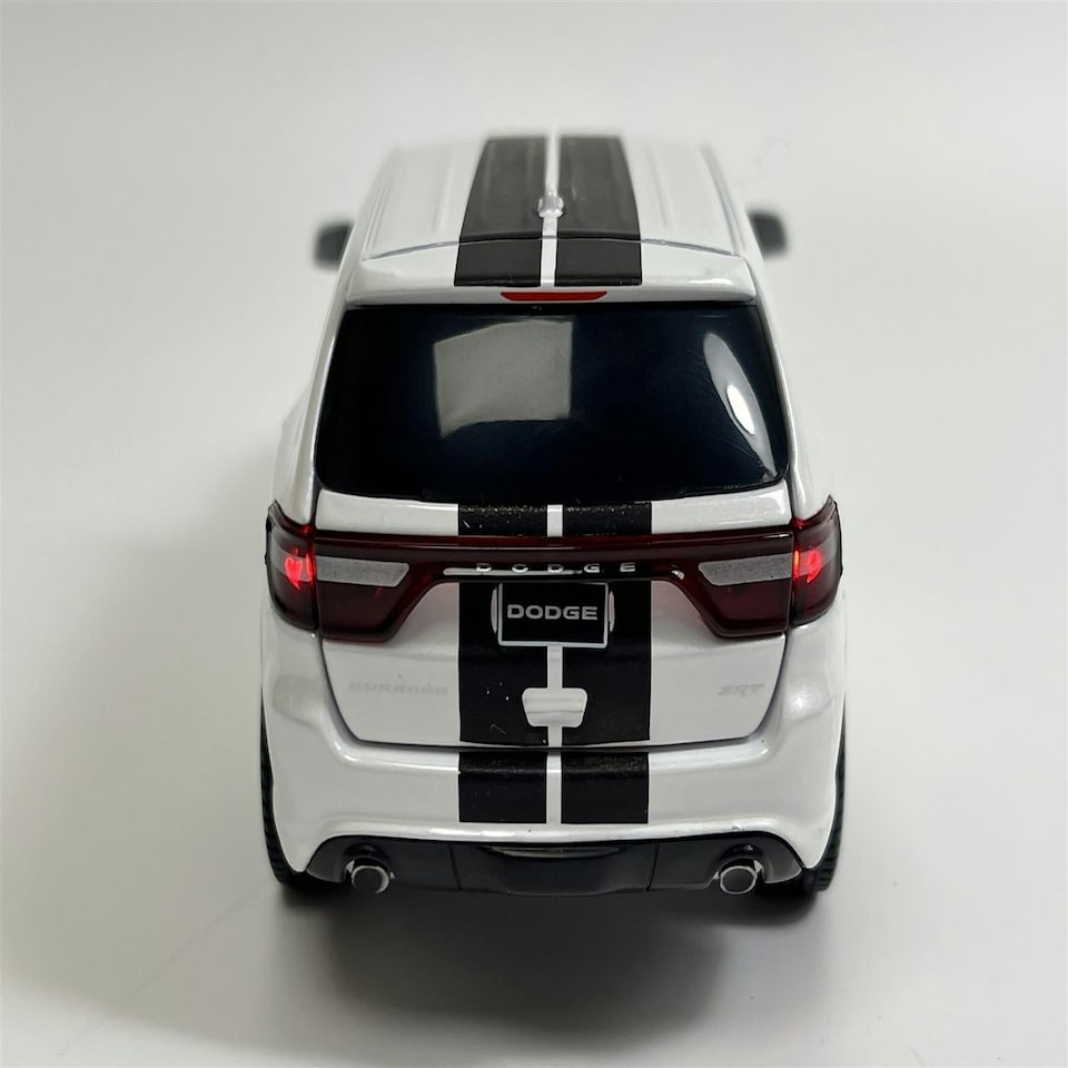 image 1 of Dodge Durango SRT White LHD 1:32 Scale Light & Sound Tayumo 32145021