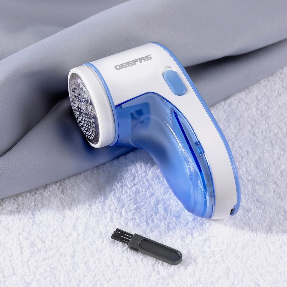 image 1 of GEEPAS Fabric Shaver, Portable Rechargeable Lint Remover De Bobbler for Clothes