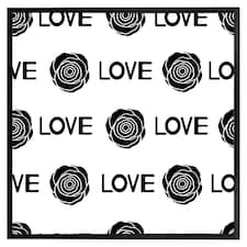 Rose & love print (Picutre Frame) Black | XL