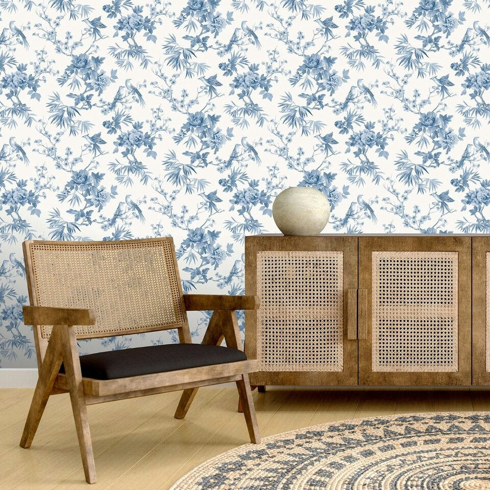 image 1 of Rasch Amelie Chinoiserie Wallpaper - Blue/White - 10m x 53cm Blue
