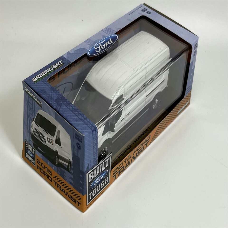 image 1 of 2015 Ford Transit White 1:43 Scale Greenlight 86039