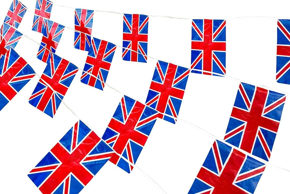 image 1 of 33ft/10m Great Britain Union Jack Bunting Garland Banner with 20 Flags | Multi