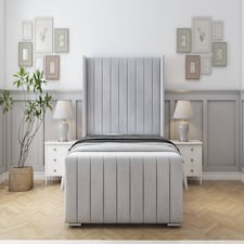 Sloomy Melbourne Silver Naples Bed Frame With Mattress With 50" Upholstered Wingback Headboard 5' King