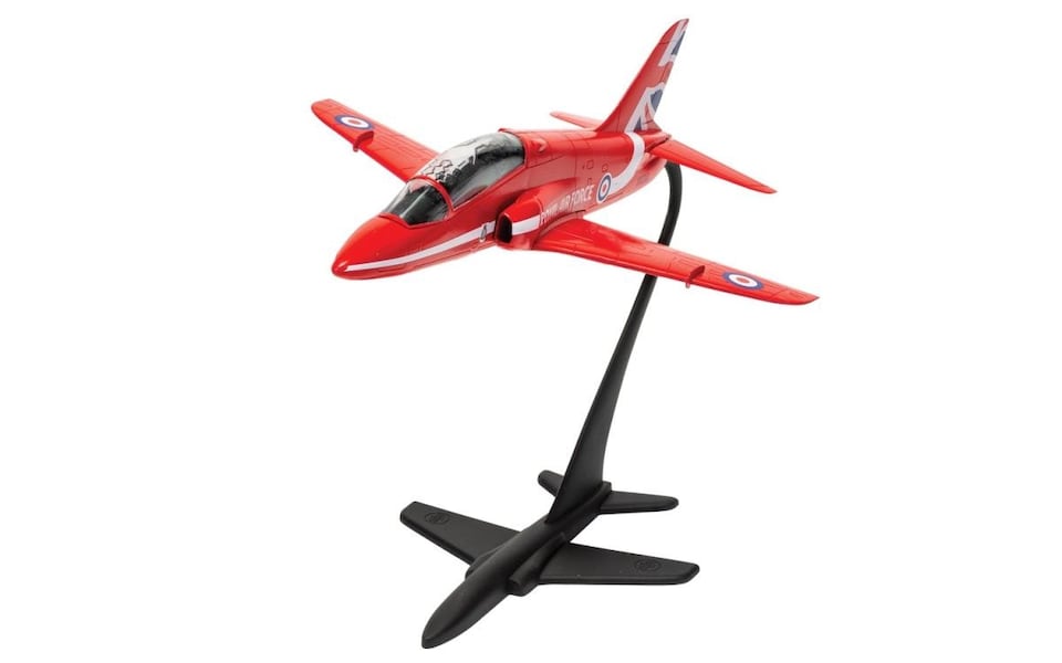 image 1 of Airfix British RAF Red Arrows Hawk Starter Set (1:72 Scale)