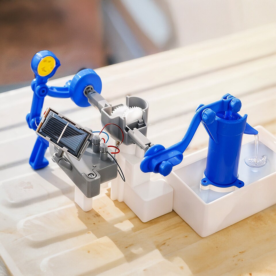 image 1 of Green Science - Water Pump