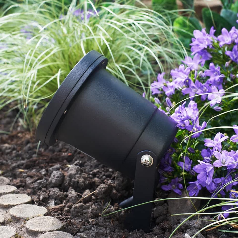 image 1 of ValueLights 4 Pack Modern Ground Spike Wall Mount IP65 Rated Outdoor Lights In Black Finish