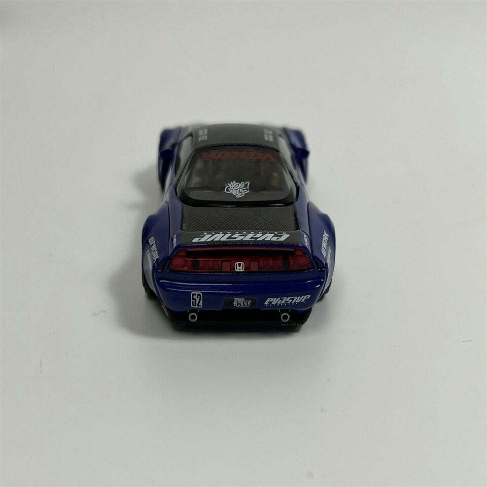 image 1 of Honda NSX Evasive V2 KHMG137 1:64 Scale Mini GT KHMG137