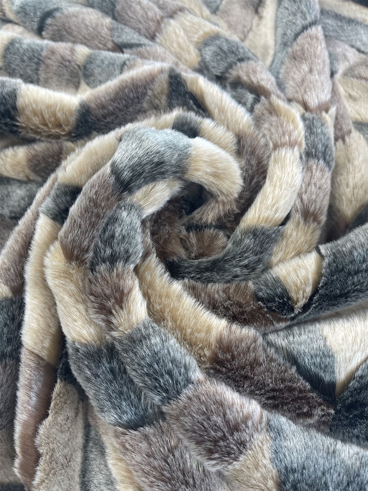 Beige Fantasy Faux Fur Fabric for Dressmaking, Toy Making, 150cm / 59" Wide - per metre