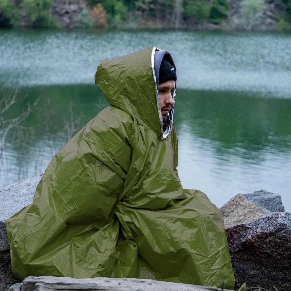 image 1 of aZengear Emergency Survival Poncho (4pc) Thermal Mylar Foil Coating Blanket for Heat Retention and Rain, Waterproof (Green)