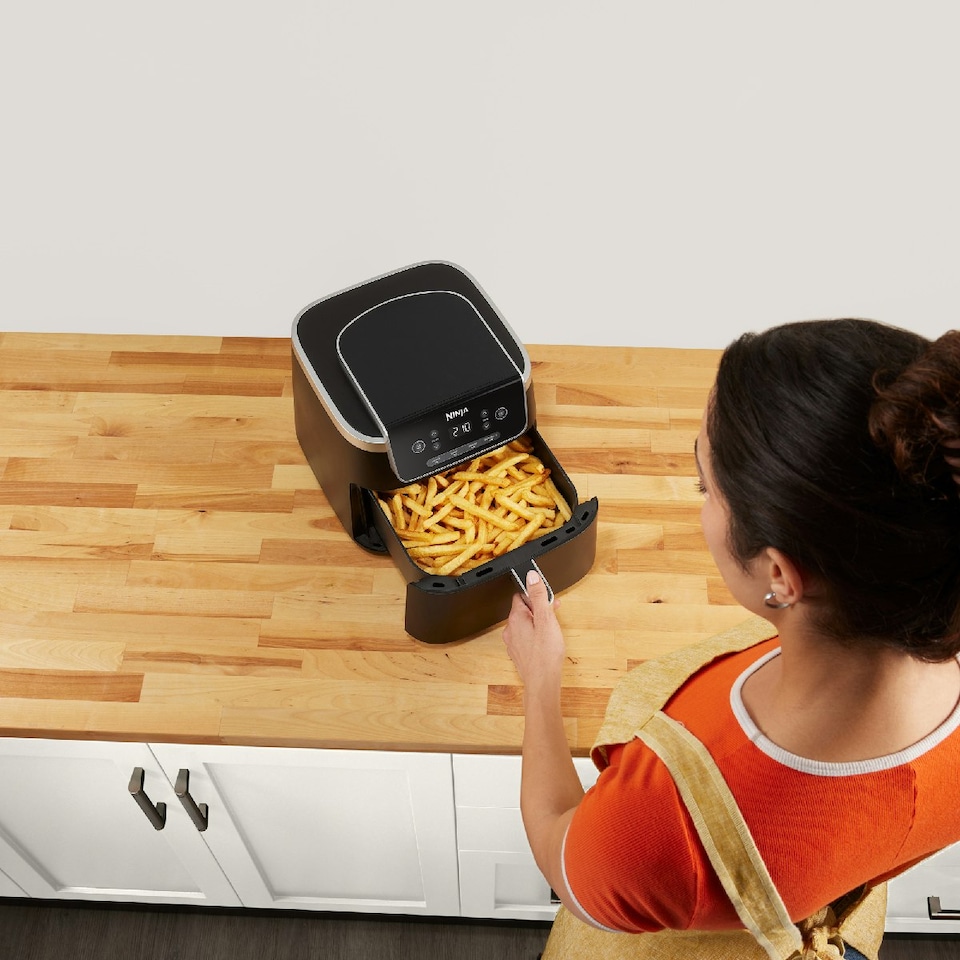 image 1 of Ninja Air Fryer PRO 4.7L AF140UK